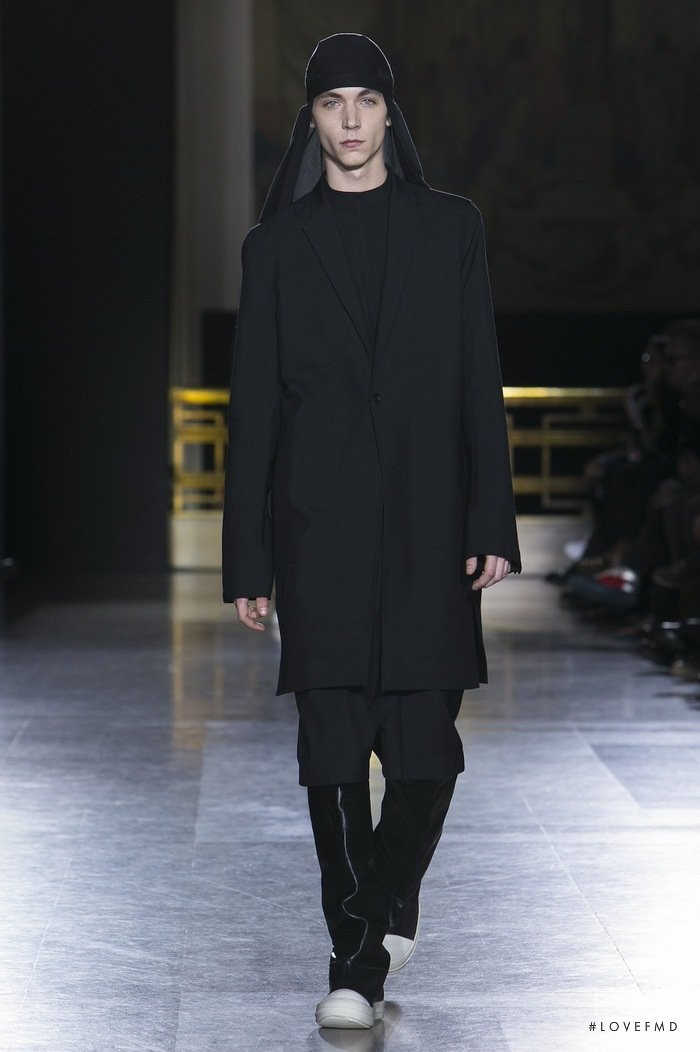 Rick Owens Moody fashion show for Autumn/Winter 2014