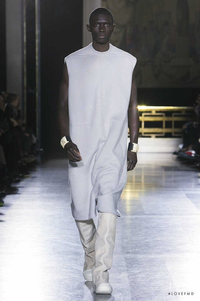 Rick Owens Moody fashion show for Autumn/Winter 2014