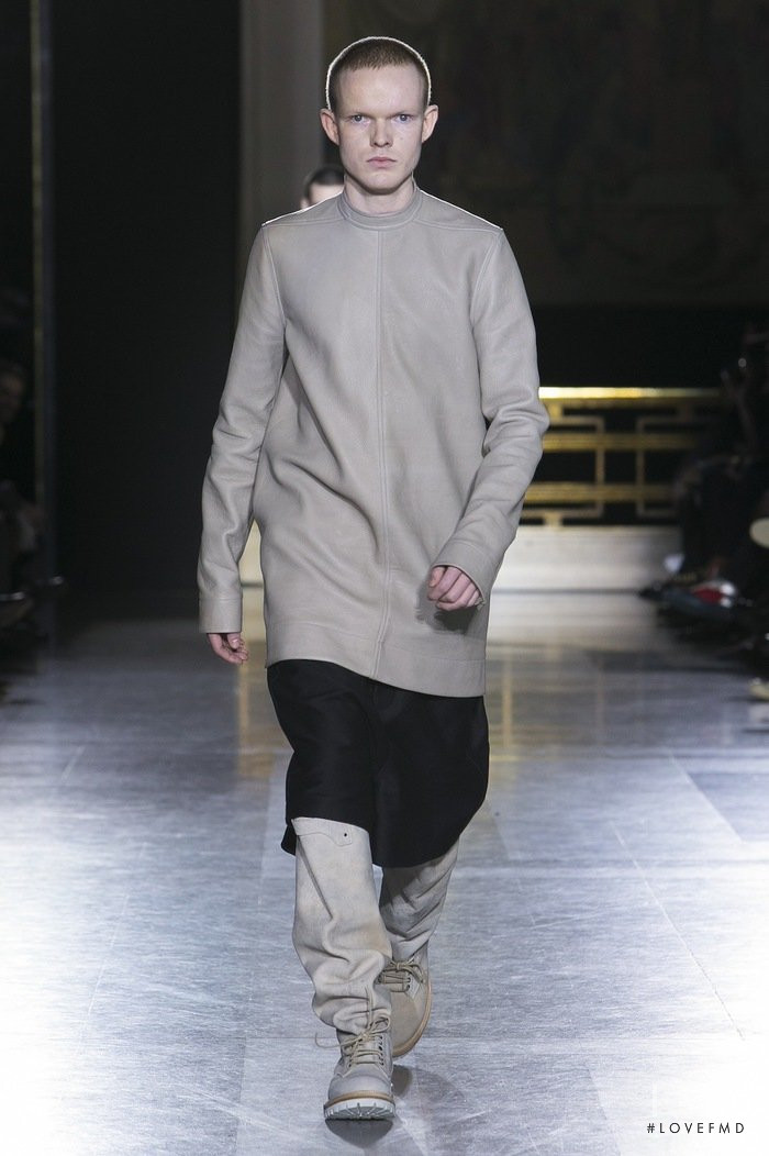 Rick Owens Moody fashion show for Autumn/Winter 2014