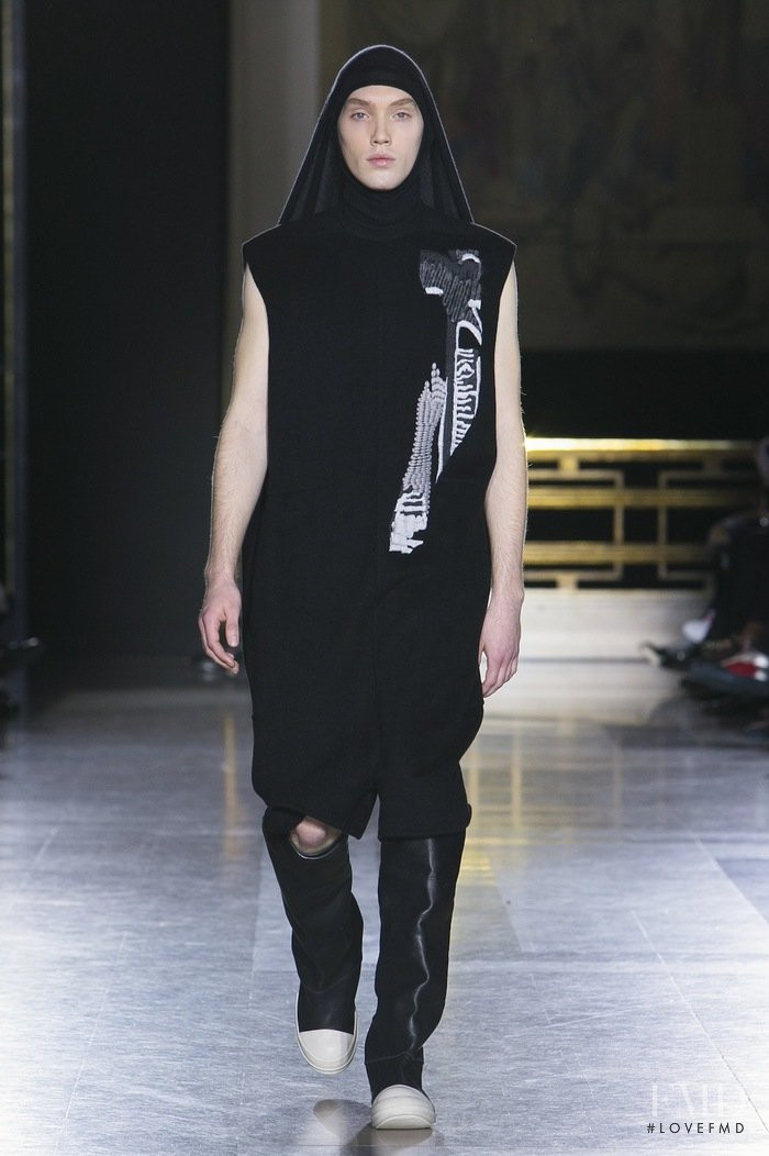 Rick Owens Moody fashion show for Autumn/Winter 2014