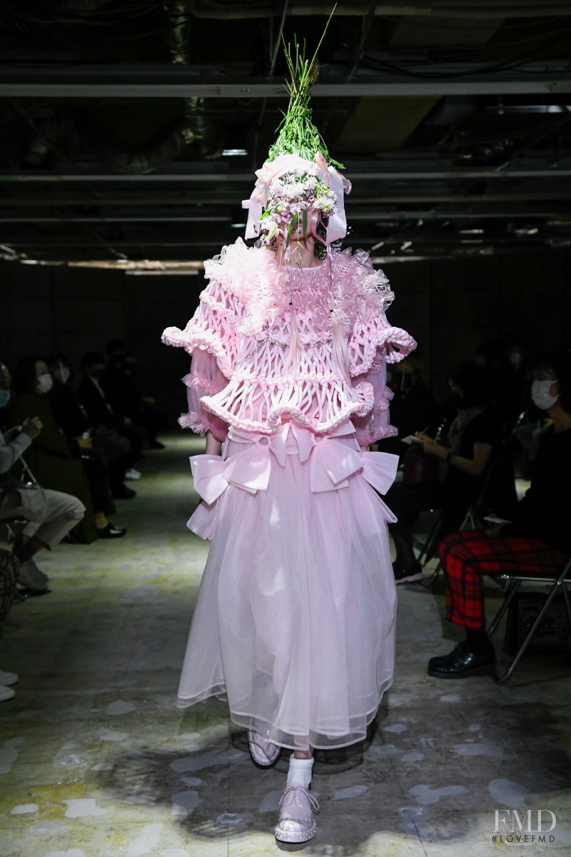 Noir Kei Ninomiya fashion show for Spring/Summer 2021