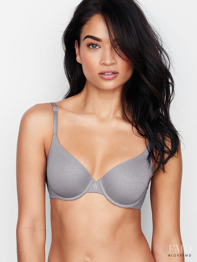 Shanina Shaik featured in  the Victoria\'s Secret catalogue for Autumn/Winter 2016