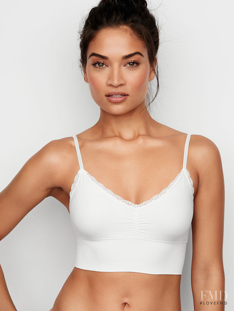 Shanina Shaik featured in  the Victoria\'s Secret catalogue for Autumn/Winter 2016