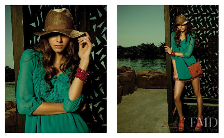 Iliana Papageorgiou featured in  the Hanita advertisement for Spring/Summer 2011