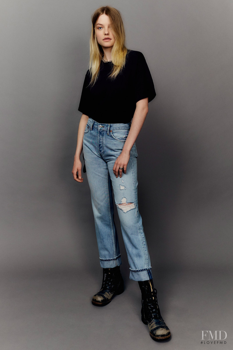 Roos Abels featured in  the RE/DONE Jeans lookbook for Resort 2020
