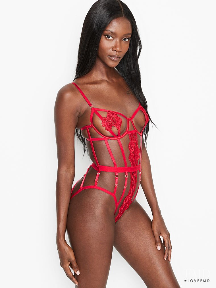 Riley Montana featured in  the Victoria\'s Secret catalogue for Autumn/Winter 2020