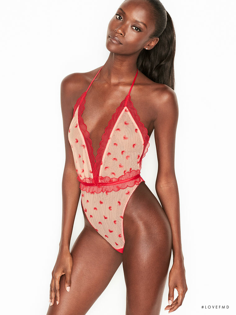 Riley Montana featured in  the Victoria\'s Secret catalogue for Spring/Summer 2019