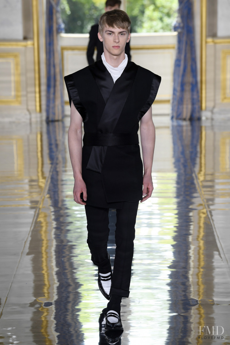 Dominik Sadoch featured in  the Balmain fashion show for Spring/Summer 2019