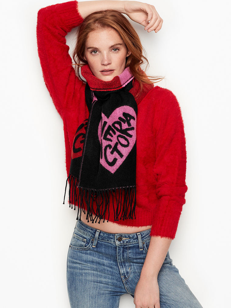 Alexina Graham featured in  the Victoria\'s Secret catalogue for Autumn/Winter 2018