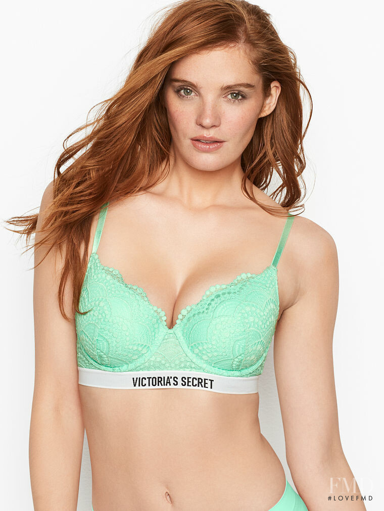Alexina Graham featured in  the Victoria\'s Secret catalogue for Spring/Summer 2019