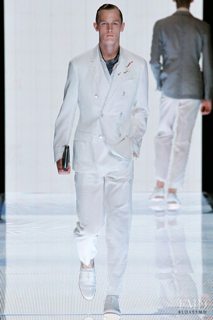 Louis Vuitton fashion show for Spring/Summer 2013