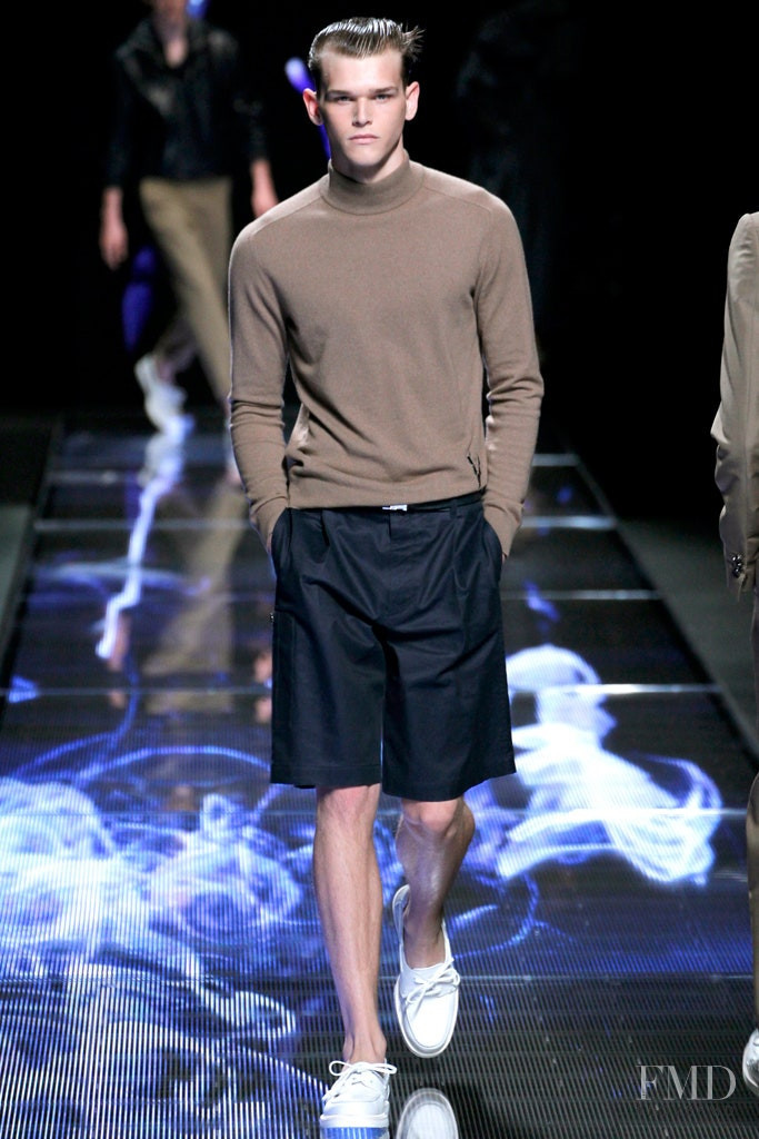 Louis Vuitton fashion show for Spring/Summer 2013