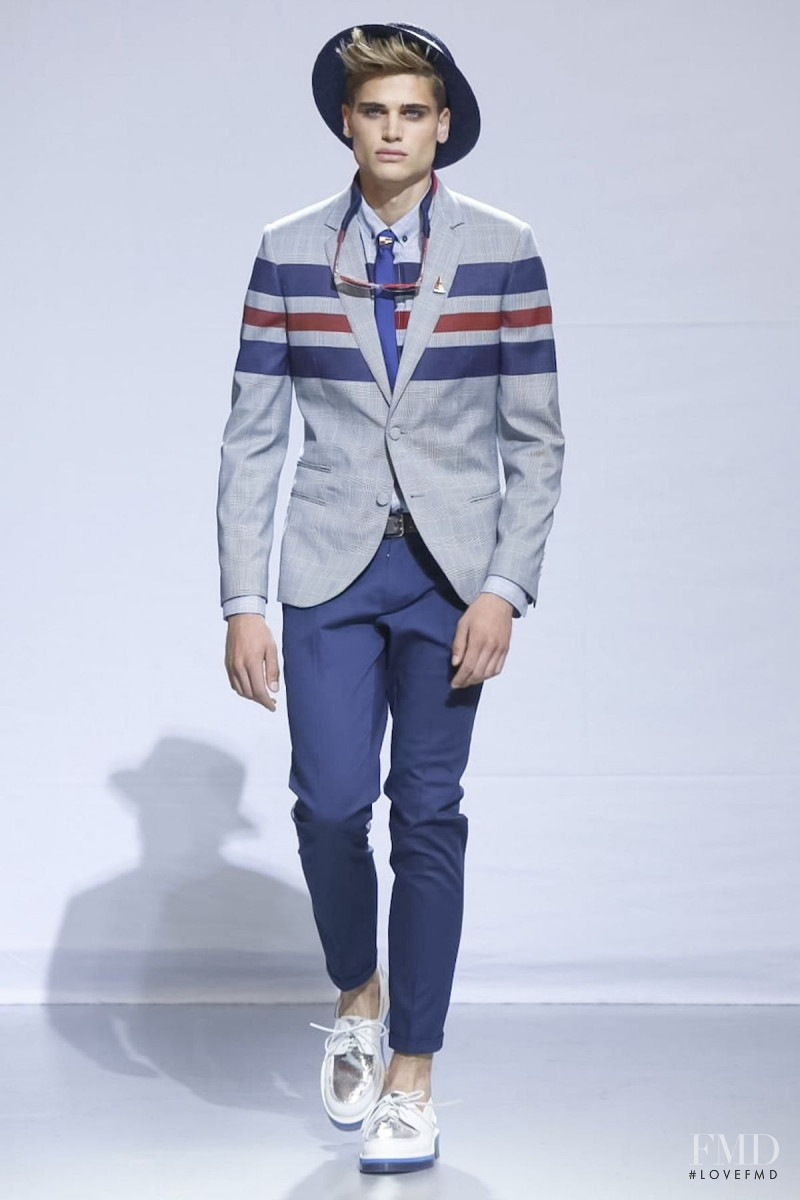 Frankie Morello fashion show for Spring/Summer 2014
