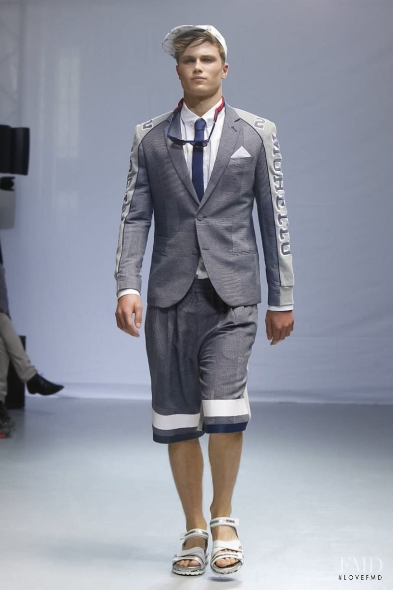 Frankie Morello fashion show for Spring/Summer 2014