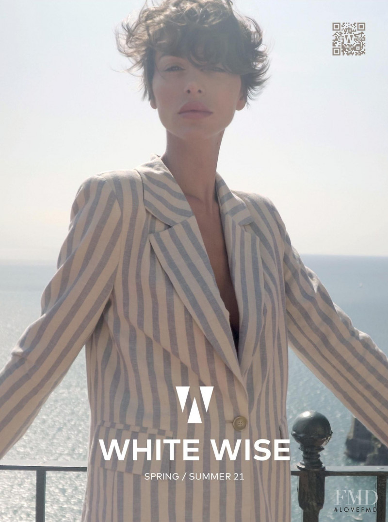 White Wise advertisement for Spring/Summer 2021