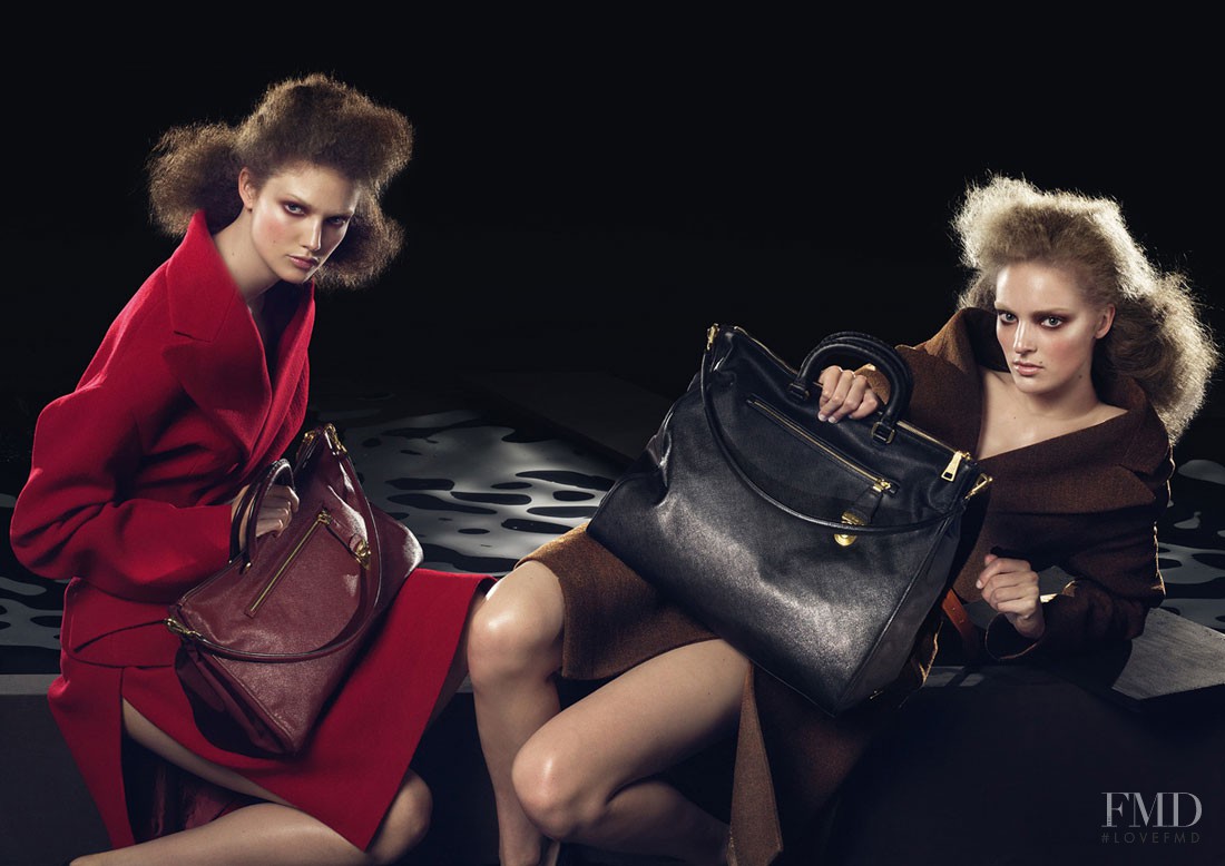 Prada. Компейн Прада. Стивен Майзел для Prada. Prada рекламная кампания сумки. Реклама одежды Prada.