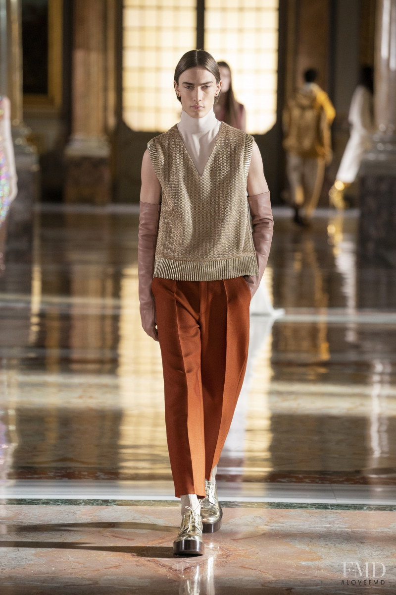 Freek Iven featured in  the Valentino Couture fashion show for Spring/Summer 2021