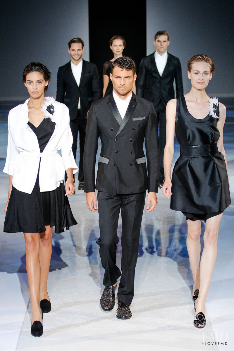 Emporio Armani fashion show for Spring/Summer 2014