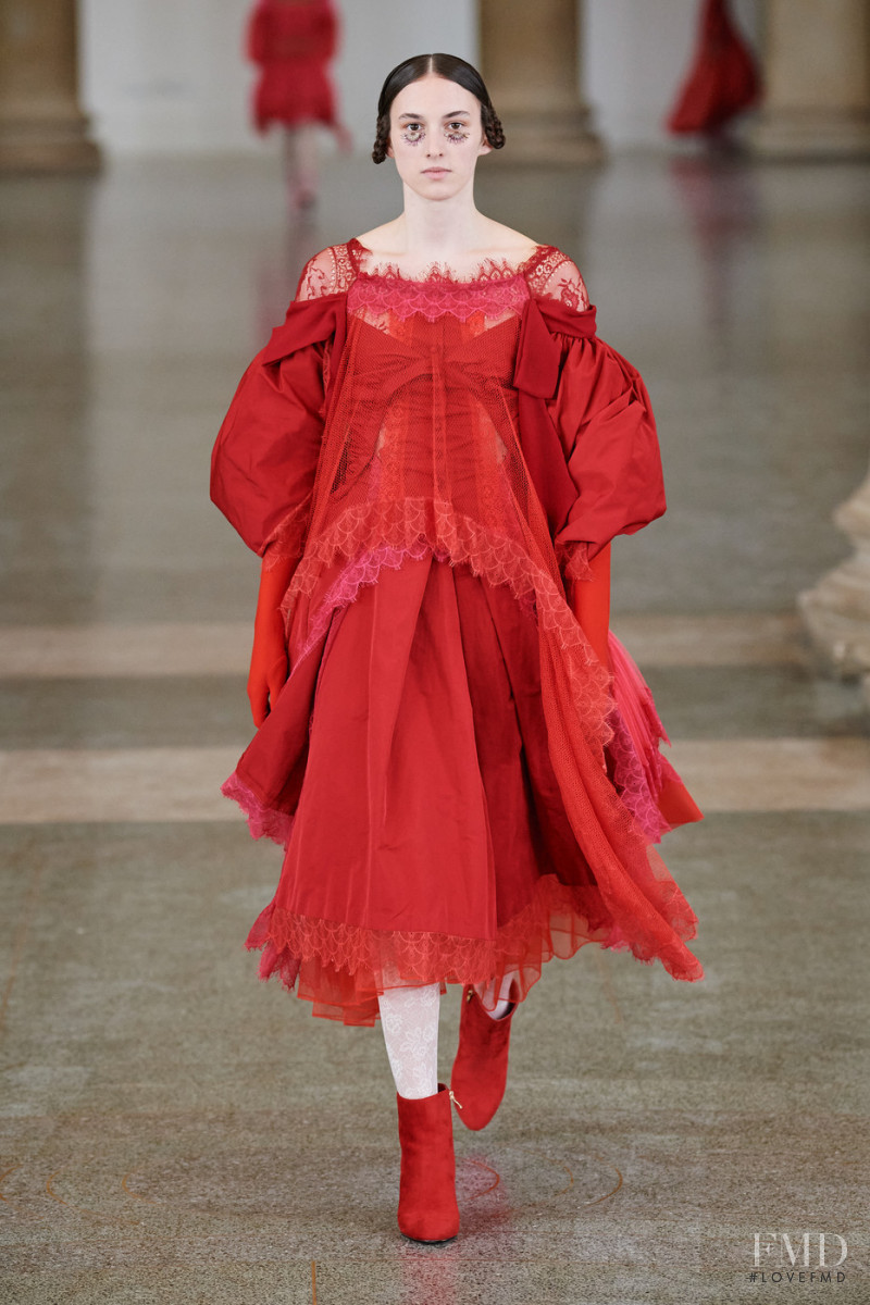 Bora Aksu fashion show for Autumn/Winter 2021