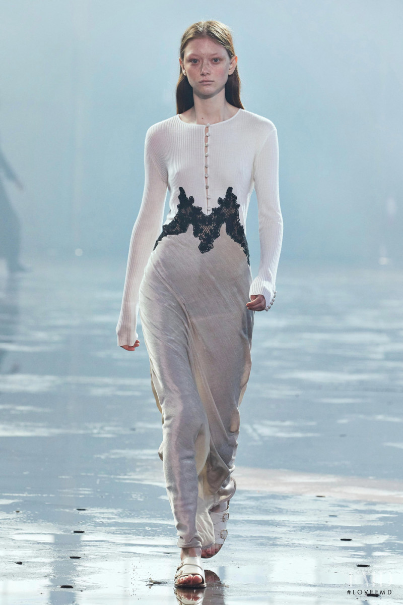 Sara Grace Wallerstedt featured in  the Gabriela Hearst fashion show for Autumn/Winter 2021