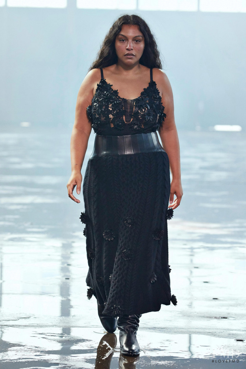 Paloma Elsesser featured in  the Gabriela Hearst fashion show for Autumn/Winter 2021