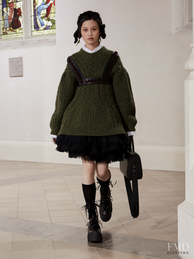 Simone Rocha fashion show for Autumn/Winter 2021