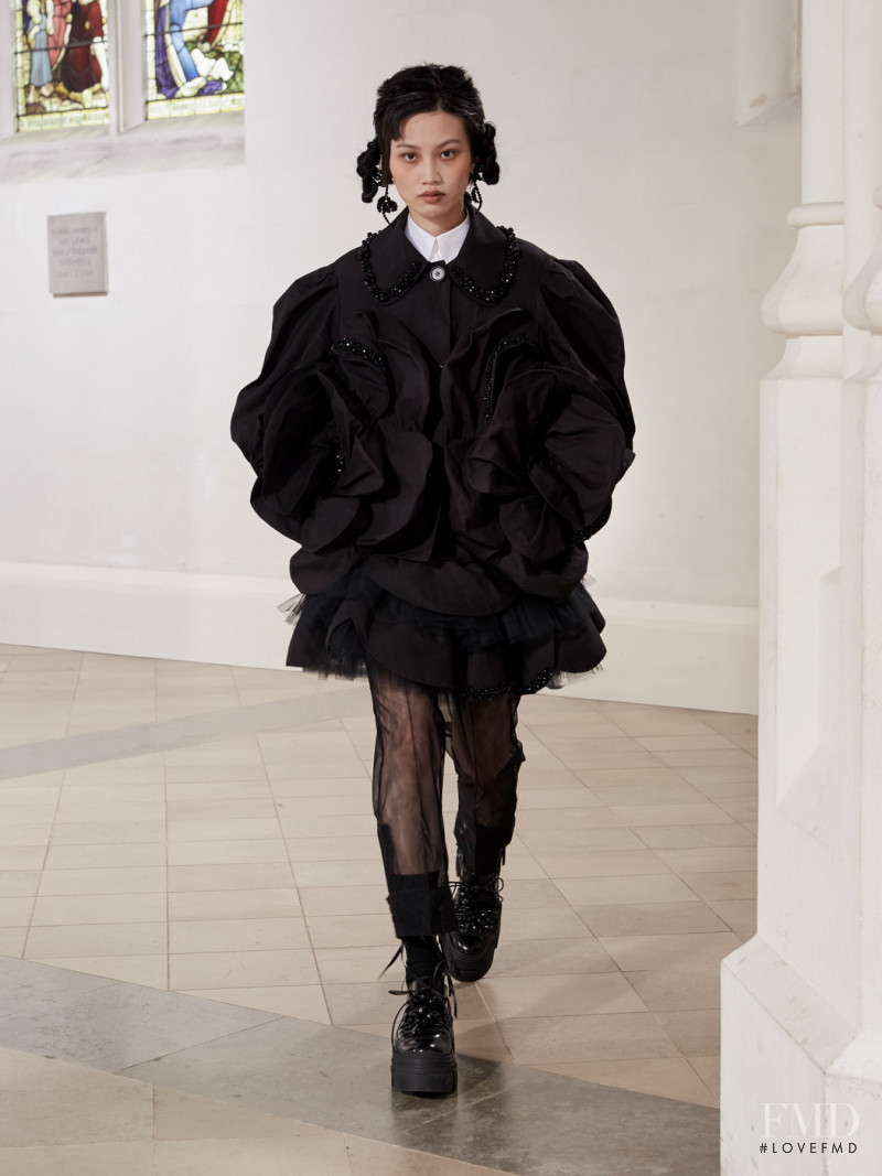 Simone Rocha fashion show for Autumn/Winter 2021