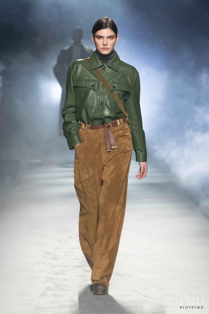 Alberta Ferretti fashion show for Autumn/Winter 2021