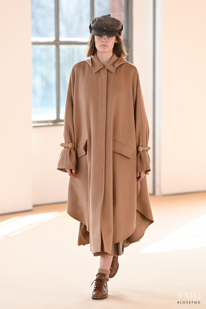 Max Mara fashion show for Autumn/Winter 2021