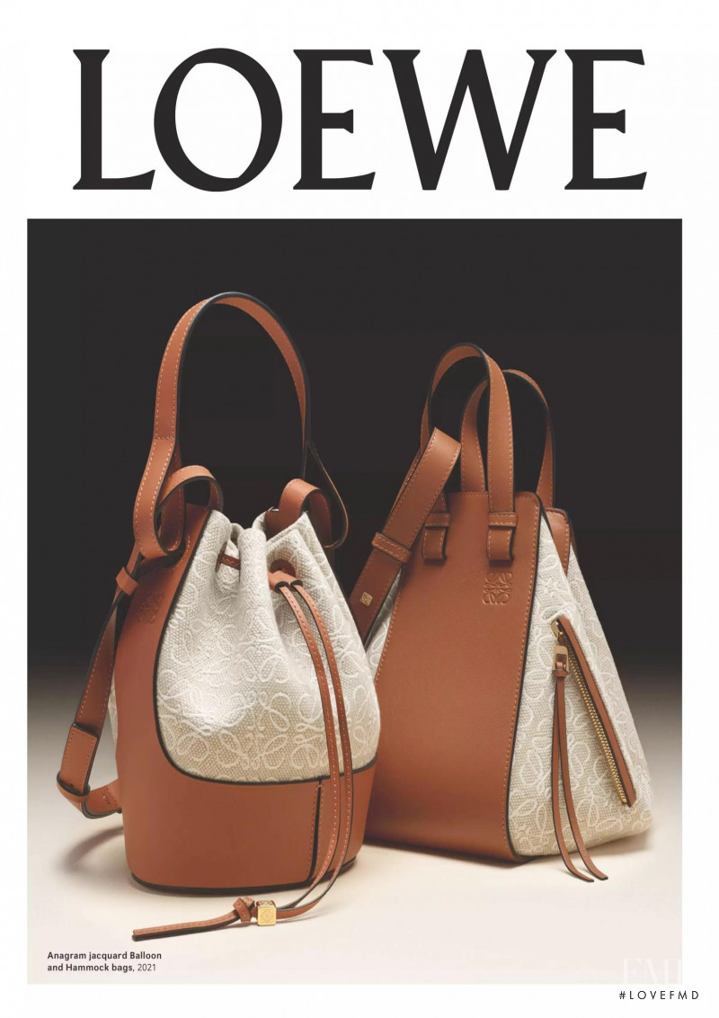 Loewe advertisement for Spring/Summer 2021