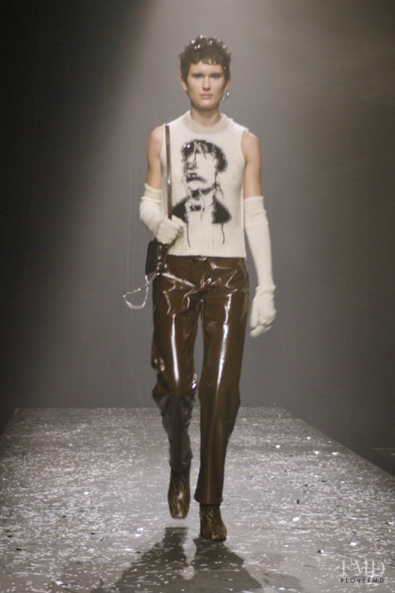 MM6 Maison Martin Margiela fashion show for Autumn/Winter 2021