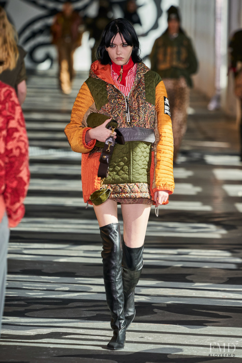 Sofia Steinberg featured in  the Etro fashion show for Autumn/Winter 2021