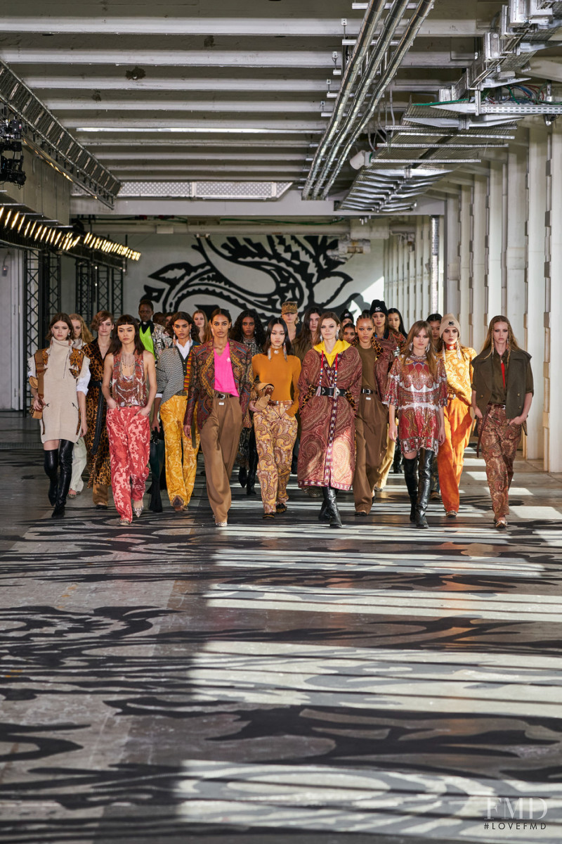 Etro fashion show for Autumn/Winter 2021