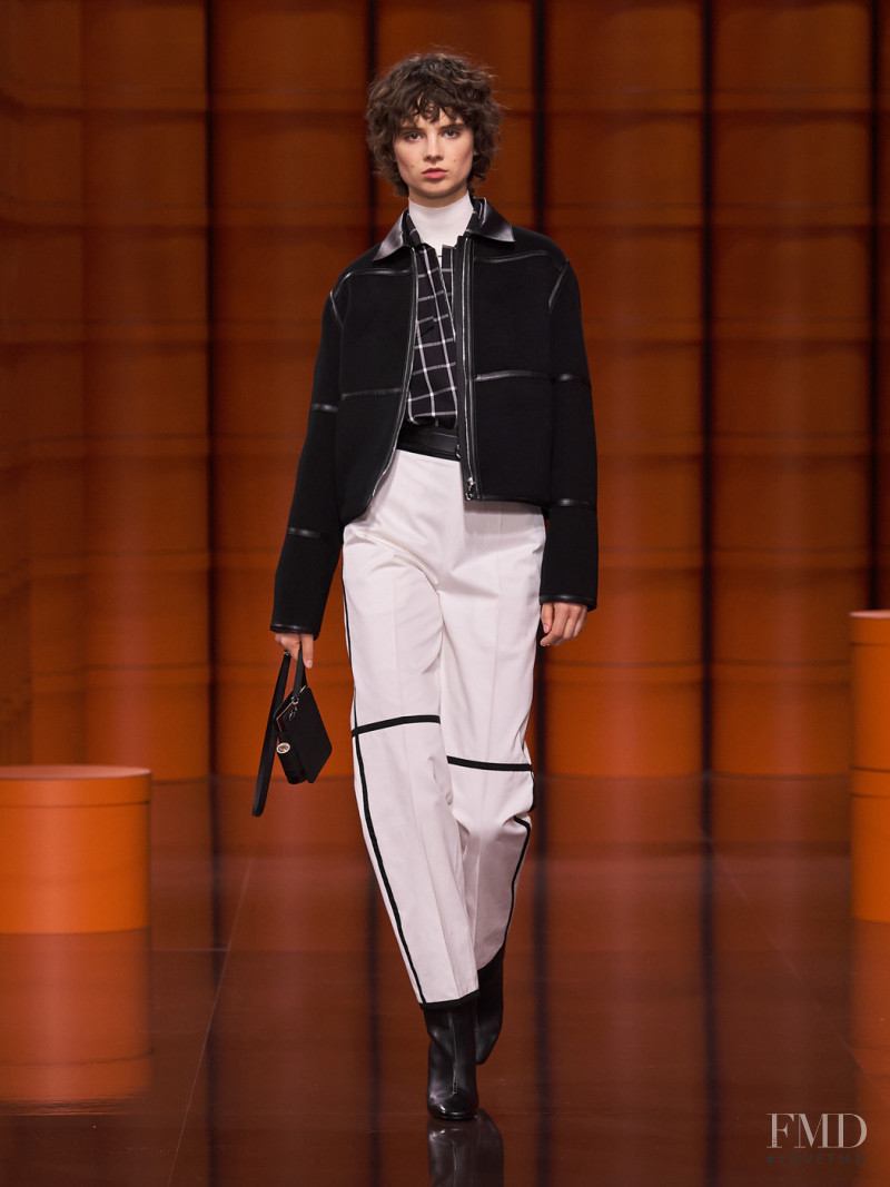 Giselle Norman featured in  the Hermès fashion show for Autumn/Winter 2021