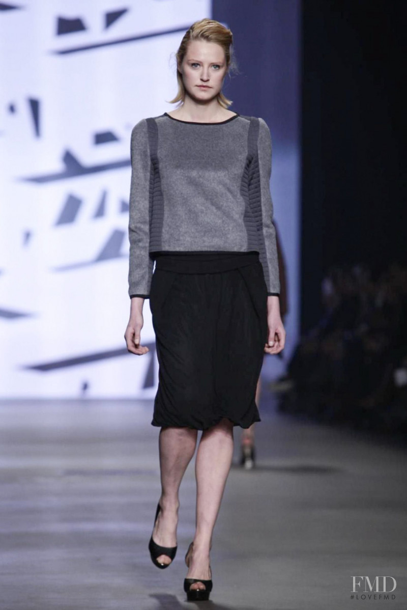 Shona Lee Gal featured in  the Ilja fashion show for Autumn/Winter 2014