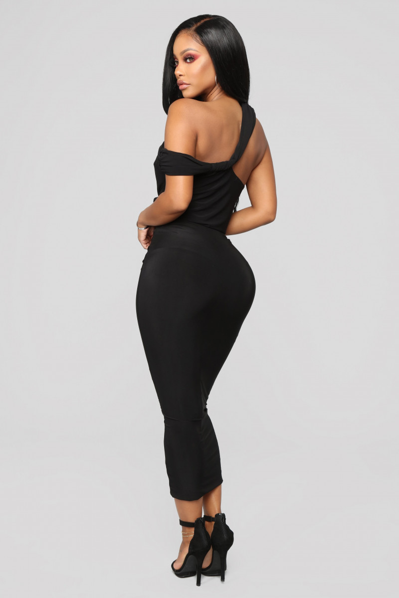 Yodit Yemane featured in  the Fashion Nova catalogue for Winter 2018