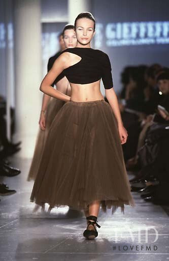 Ljupka Gojic featured in  the Gianfranco Ferré Gieffeffe fashion show for Spring/Summer 1999