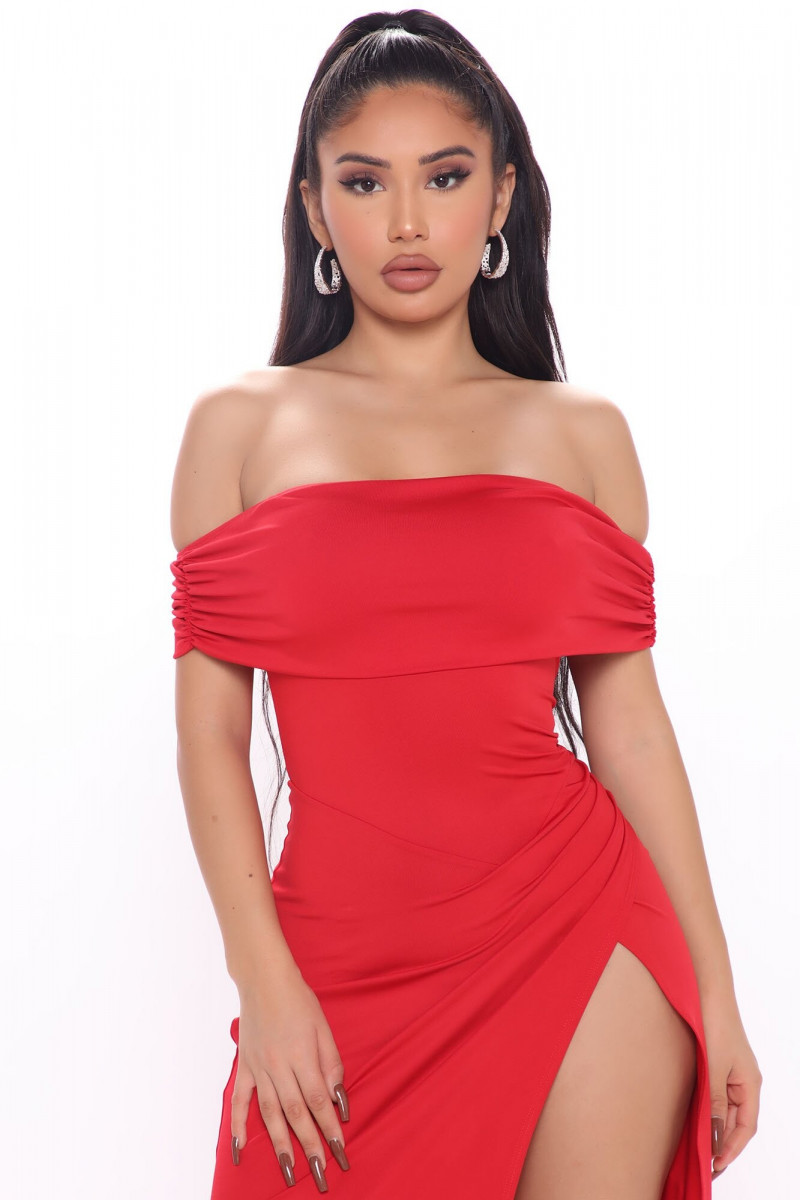 Janet Guzman featured in  the Fashion Nova catalogue for Fall 2020