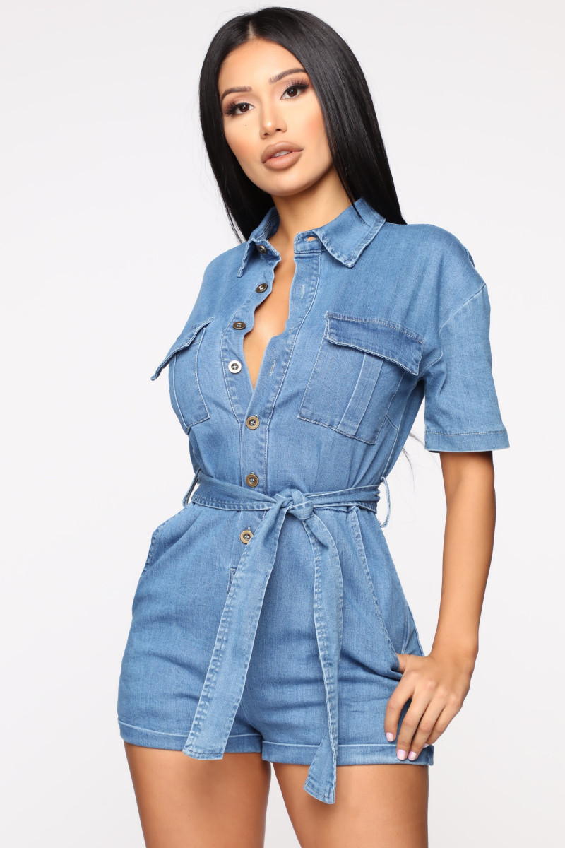 Janet Guzman featured in  the Fashion Nova catalogue for Spring 2021