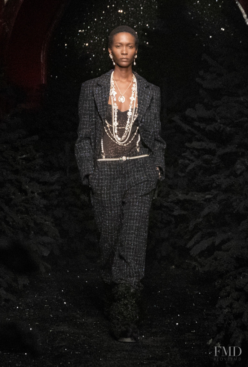 Mahany Pery featured in  the Chanel fashion show for Autumn/Winter 2021