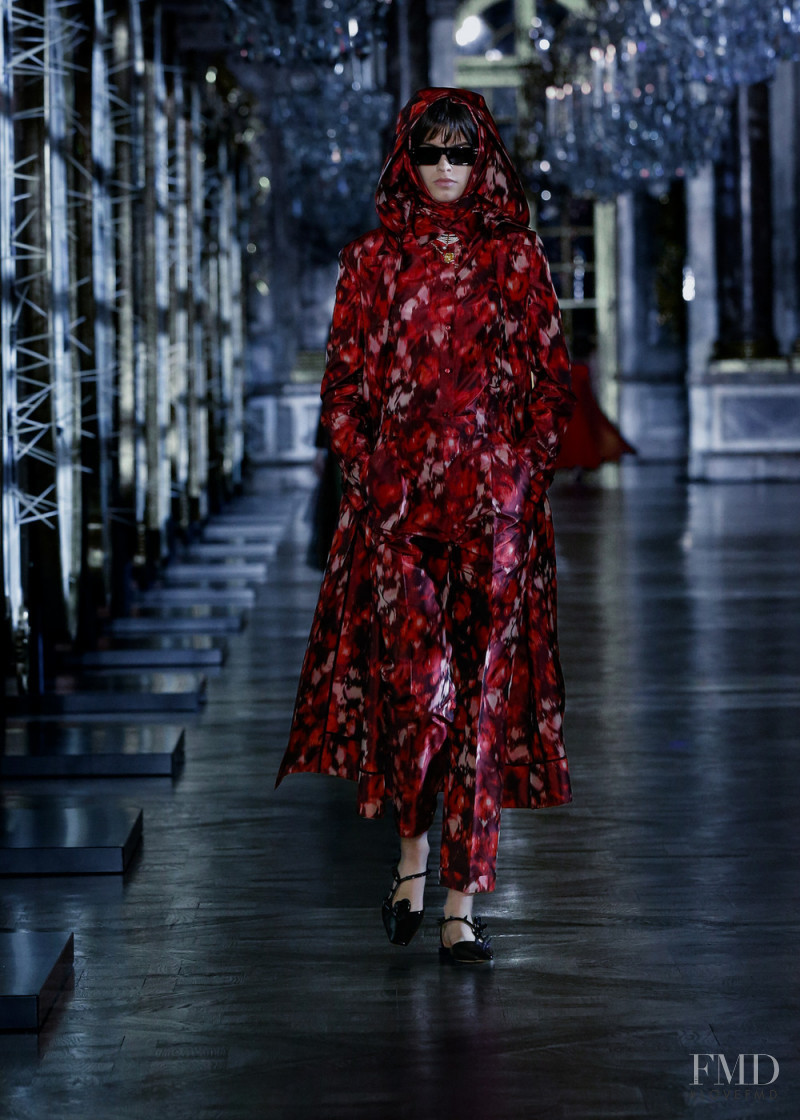 Hannah McNeil featured in  the Christian Dior fashion show for Autumn/Winter 2021