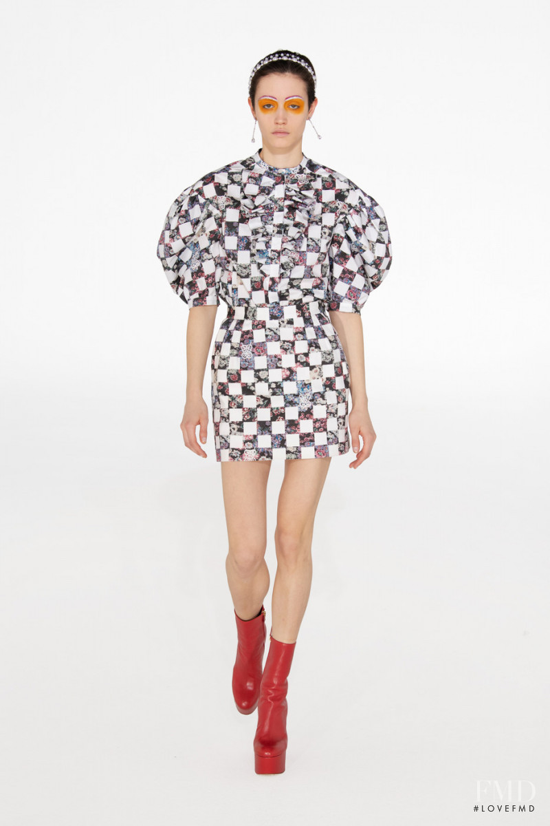 Kim Schell featured in  the Giambattista Valli fashion show for Autumn/Winter 2021