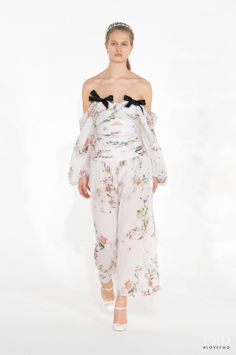 Britt Oosten featured in  the Giambattista Valli fashion show for Autumn/Winter 2021