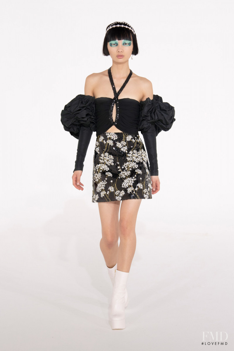 Mao Xiao Xing featured in  the Giambattista Valli fashion show for Autumn/Winter 2021