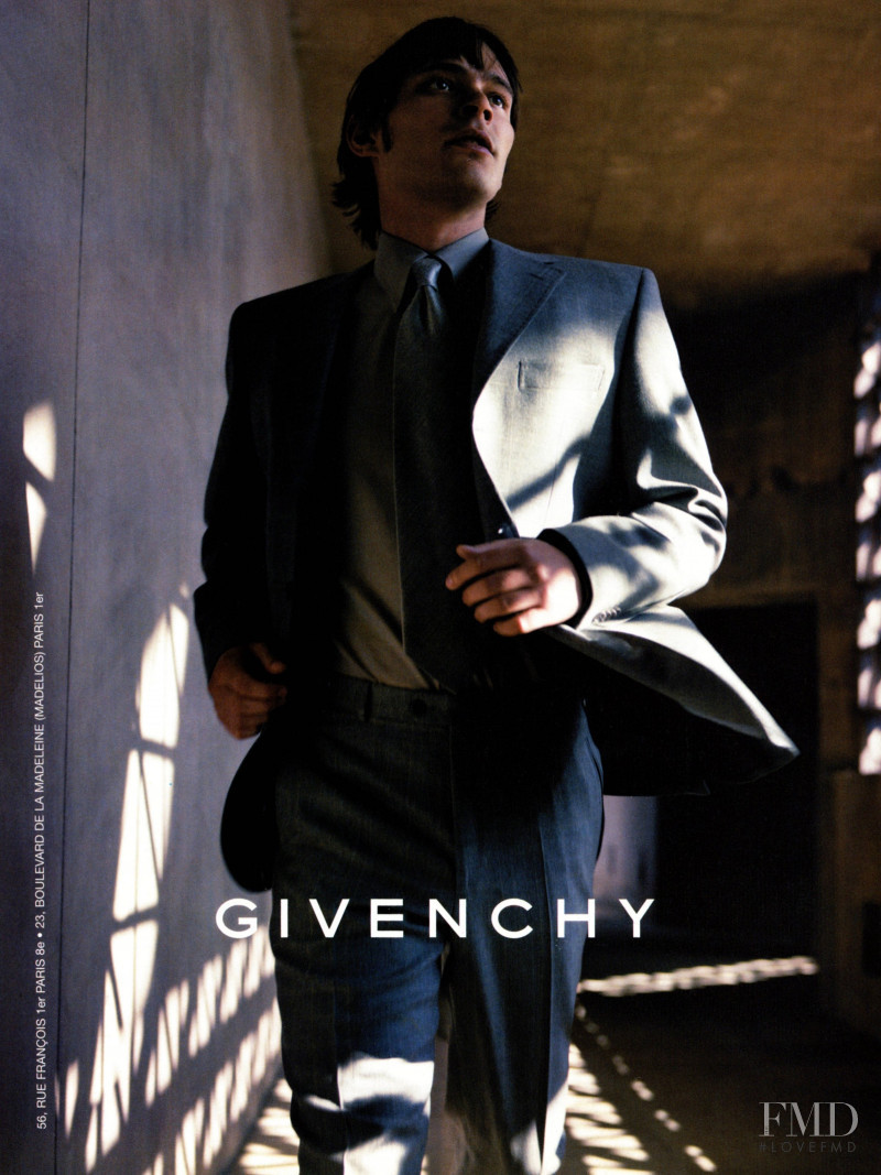 Givenchy advertisement for Autumn/Winter 1999