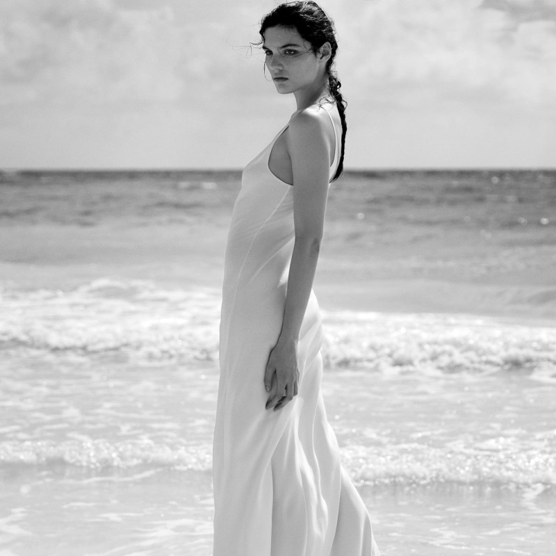 Lola Nicon featured in  the Narciso Rodriguez Fragrance for her advertisement for Spring/Summer 2021