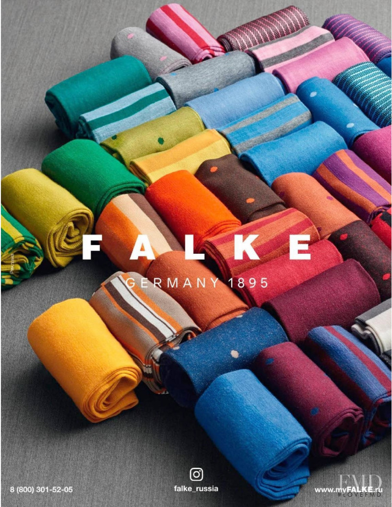 FALKE advertisement for Spring/Summer 2021