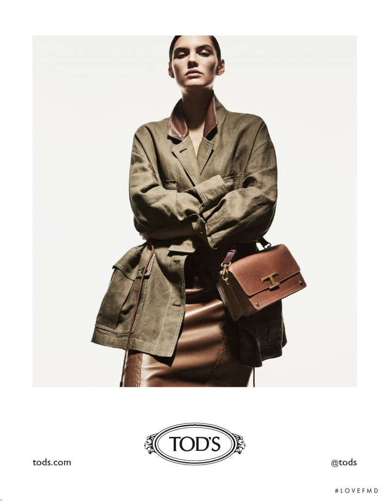 Tod\'s advertisement for Spring/Summer 2021