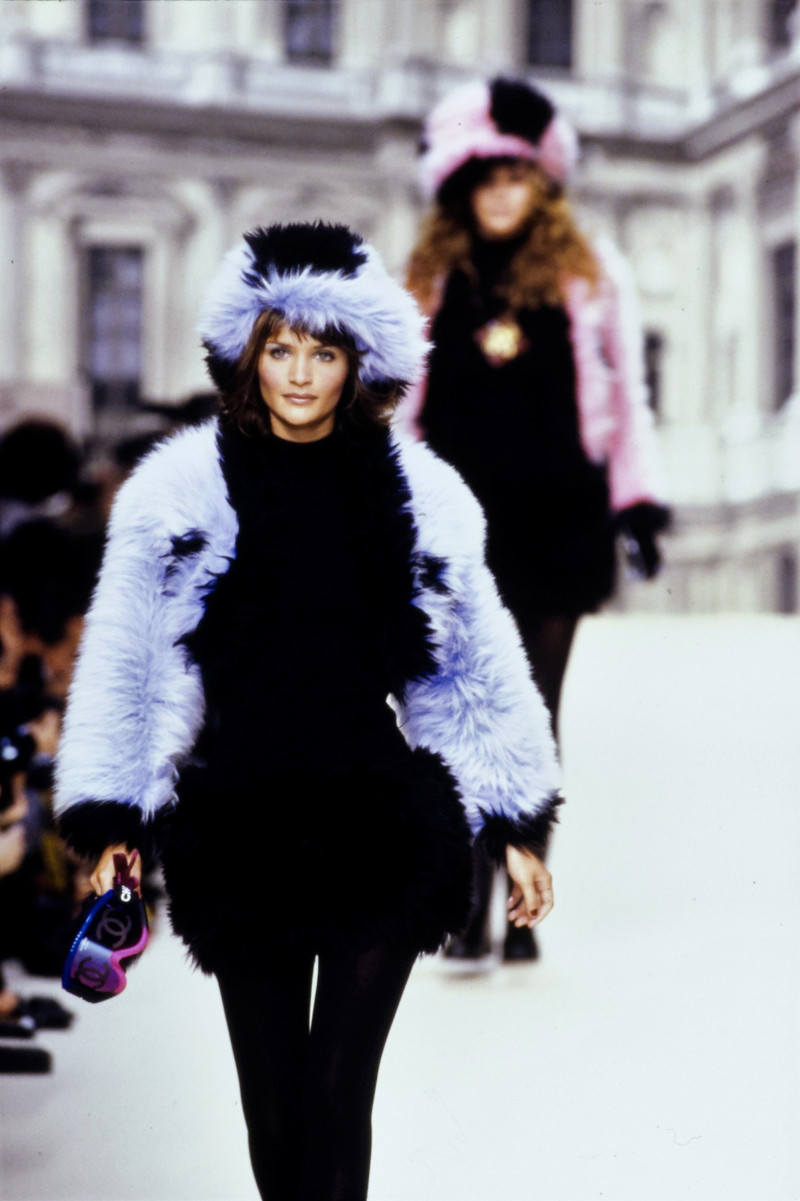 Helena Christensen featured in  the Chanel fashion show for Autumn/Winter 1994