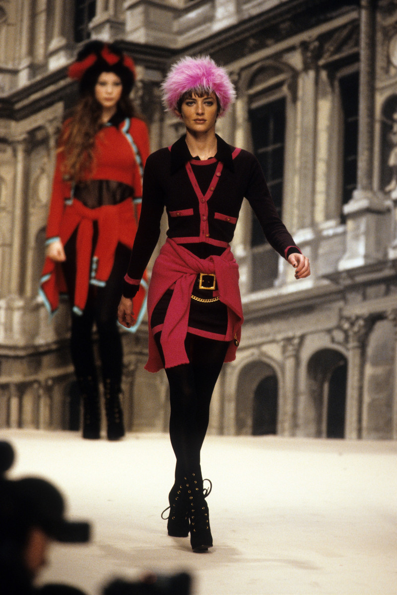 Chanel fashion show for Autumn/Winter 1994